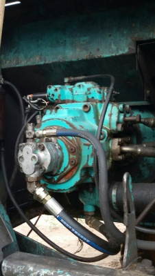 ขายด่วน  KOBELCO SK200 .MART 5ธรรมดาเครื่องปั้มดีครับ ไฟฟ้าอยู่ขาดมอเตอร์คันเร่ง จอหาย นอกนั้นครบ โซ่ช่วงล่าง สวย เอวมีขยับนิดๆ รถทำงานปกติ เอกสารสัญญาซื้อขาย