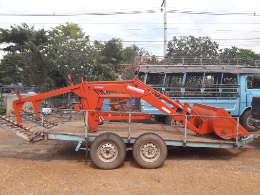 ชุดตัก ป.เสรี สำหรับ30-47แรง สภาพใหม่มาก