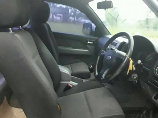 FORD RANGER 2.5 ตัวสูง ราคา 268000 FORD RANGER 2.5 ตัวสูง ราคา 268000