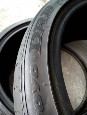 205/40R17 TOYO DRB ปี13 มี 2 เส้น tel. 081-427-3941 205/40R17 TOYO DRB ปี13 มี 2 เส้น tel. 081-427-3941