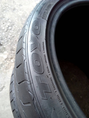 205/40R17 TOYO DRB ปี13 มี 2 เส้น tel. 081-427-3941 205/40R17 TOYO DRB ปี13 มี 2 เส้น tel. 081-427-3941