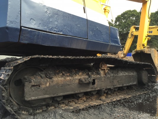 ขายรถแบคโฮ KOMATSU PC120-5 ไฟฟ้าใช้ได้ เอกสารใบอิมวิย (สวม) ราคา.520000 ต่อรอง