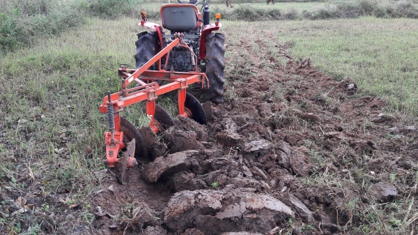 ขายรถไถยันมาร์YM1502D15แรง3สูบขับ4X4อุปกรณ์ผานสาม ขายรถไถยันมาร์YM1502D15แรง3สูบขับ4X4อุปกรณ์ผานสาม