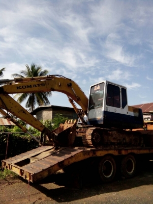 ขายรถแม็กโค โคมัสสุ PC100 - 5 / เอกสารเล่มทะเบียน