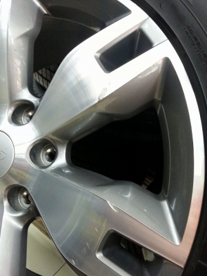 ล้อเดิม แม็กติดรถ Ford Everest ฟอร์ดเอเวอเรสต์ ขอบ20พร้อมยางปี15สภาพสวยวิ่งยาวๆ