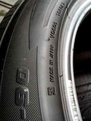 215/55R17 BRIDGESTONE TURANZA GR-90 ปี13  ชุด 4 เส้น tel. 081-427-3941