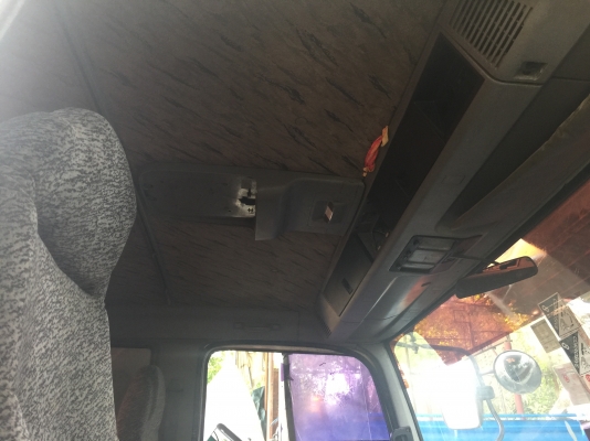 10ล้อหัวลาก315แรง..FM221LA..วางเครื่องPO9C..รถพร้อมใช้