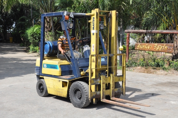 ลดกระหน่ำ!!ขายFORKLIFT KOMATSU FG15-15 แก๊สญี่ปุ่นโรงงาน(1.5ตัน) สวยเดิมจากญี่ปุ่น ยังไม่เคยใช้ในไทย 125,000เท่านั้น!!