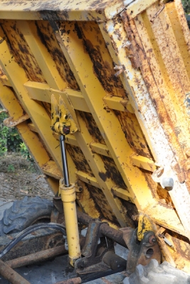 ขายรถบรรทุกดั้มเปอร์YANMAR TFW15D ขับเคลื่อน8ล้อสวย สวยเดิมจากญี่ปุ่นยังไม่เคยใช้ในไทย 135,000เท่านั