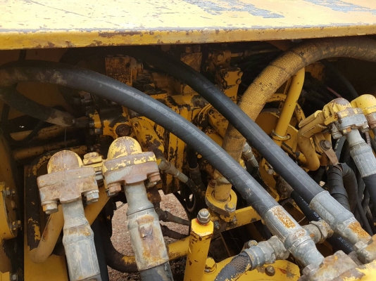 KOMATSU PC 200-5