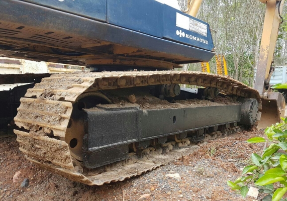 KOMATSU PC 200-5