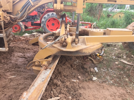 รถเกรดCAT12G ..61m6078 เล่มทะเบียนพร้อม รถสภาพดีใช้ได้ พร้อมใช้