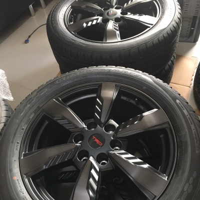ล้อแม็กซ์ Toyota Fortuner TRD Sportivo 2016 ขอบ 20 พร้อมยางป้ายแดง Dunlop 265/50/20 ใหม่ๆ ถอดศูนย์ ตุ่มหน้ามีทุกเส้น