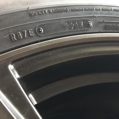 ล้อแม็กซ์ Toyota Fortuner TRD Sportivo 2016 ขอบ 20 พร้อมยางป้ายแดง Dunlop 265/50/20 ใหม่ๆ ถอดศูนย์ ตุ่มหน้ามีทุกเส้น ล้อแม็กซ์ Toyota Fortuner TRD Sportivo 2016 ขอบ 20 พร้อมยางป้ายแดง Dunlop 265/50/20 ใหม่ๆ ถอดศูนย์ ตุ่มหน้ามีทุกเส้น