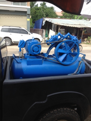 ขายปั้มลม MEIJI Japan 10 HP 380 V 3 Phase สวยพร้อมใช้ ขายปั้มลม MEIJI Japan 10 HP 380 V 3 Phase สวยพร้อมใช้