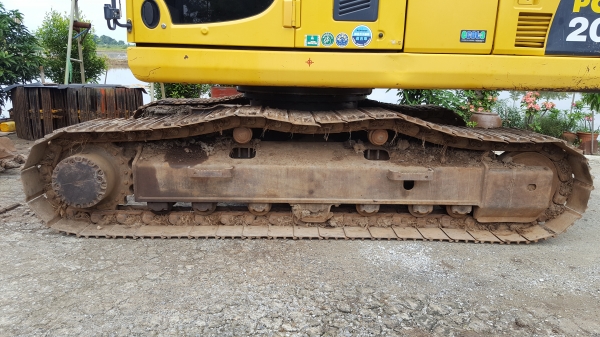 ขายkomatsu PC 200-8N1