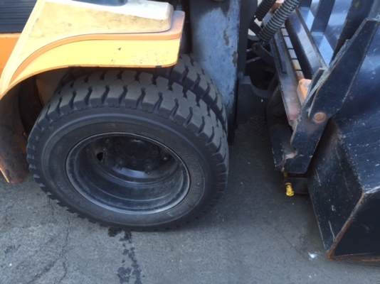 ขายรถโฟลคลิฟท์ TOYOTA 02-7FD30 ,เกียร์ออโต,ดีเซล 2Z ,ปุ้งกี๋แท้ญี่ปุ่น, ปรับคว่ำ-หงายเทได้ , เสายกสูง 5 เมตร ,ล้อหน้าคู่ , รถนำเข้าจากญี่ปุ่น 100\% ขายรถโฟลคลิฟท์ TOYOTA 02-7FD30 ,เกียร์ออโต,ดีเซล 2Z ,ปุ้งกี๋แท้ญี่ปุ่น, ปรับคว่ำ-หงายเทได้ , เสายกสูง 5 เมตร ,ล้อหน้าคู่ , รถนำเข้าจากญี่ปุ่น 100\%