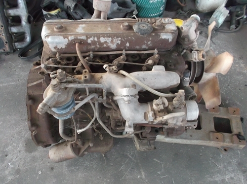 ขายเหมา เครื่อง DQ100 , โตโยต้า B , 4BA 2เครื่อง  ติดได้ทุกตัว