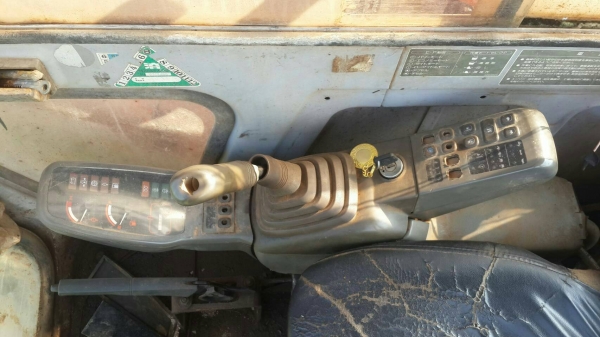 ขายHitachi Ex200-2Super สภาพสวยพร้อมใช้ ต่อคุณอ๊อฟพิจิตร086-737-9991 ขายHitachi Ex200-2Super สภาพสวยพร้อมใช้ ต่อคุณอ๊อฟพิจิตร086-737-9991