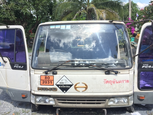 ขาย หัวHINO สิงไฮเทค 6ล้อ ไม่มีแคป อุปกรณ์ครบ ขาย หัวHINO สิงไฮเทค 6ล้อ ไม่มีแคป อุปกรณ์ครบ