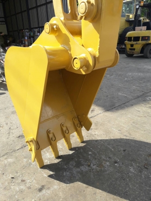 ขาย รถขุด CATERPILLAR รุ่น 304 CR