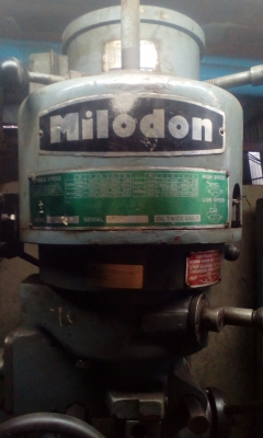 ขายเครื่องมิลลิ่ง ขายเครื่องมิลลิ่ง