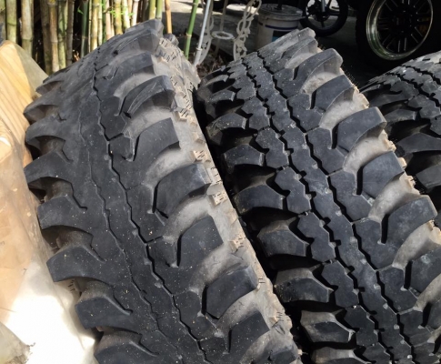 ขายยางตะขาบ Simex 36x12.5x16 ปี14 ทั้ง4เส้น ไม่เคยปะ