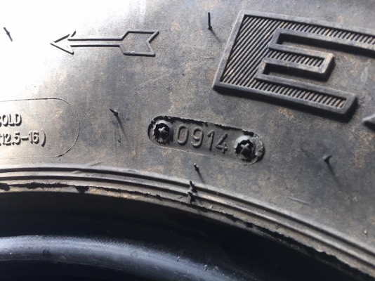 ขายยางตะขาบ Simex 36x12.5x16 ปี14 ทั้ง4เส้น ไม่เคยปะ