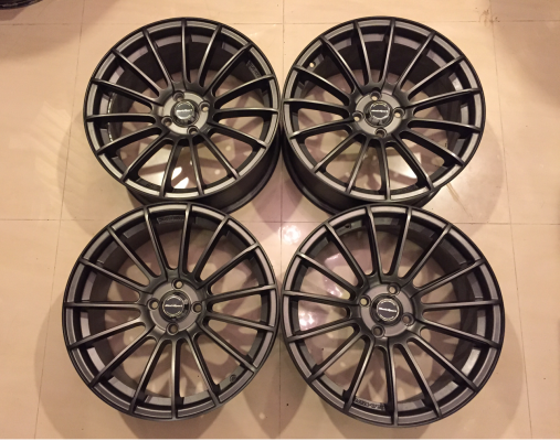 ล้อ ADVAN ขอบ17 สภาพสวย ไม่มีซ่อม ราคาไม่แพง