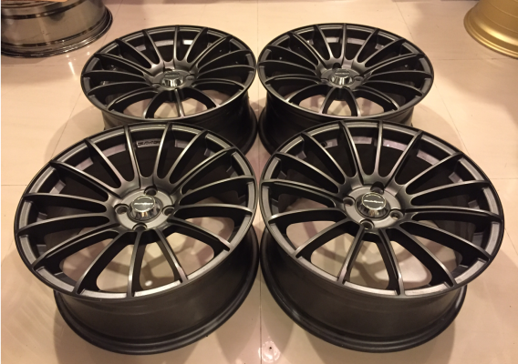 ล้อ ADVAN ขอบ17 สภาพสวย ไม่มีซ่อม ราคาไม่แพง