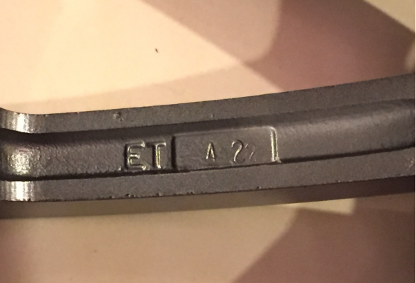 ล้อ ADVAN ขอบ17 สภาพสวย ไม่มีซ่อม ราคาไม่แพง