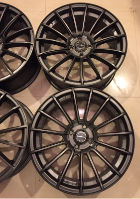 ล้อ ADVAN ขอบ17 สภาพสวย ไม่มีซ่อม ราคาไม่แพง