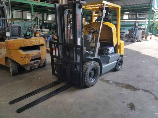 ขาย รถโฟล์คลิฟท์ TCM 2.5 ตัน เกียคลัช ขาย รถโฟล์คลิฟท์ TCM 2.5 ตัน เกียคลัช