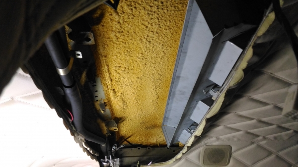 ขากางเกง ปากตู้แอร์ไมโครบัส สำหรับใส่กับรถตู้คอมมูเตอร์1200บาท อยู่ดอนเมือง TEL0890671028 IDline0890671028