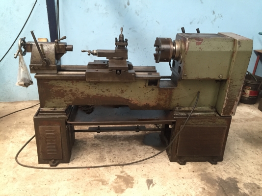 ขายเครื่องกลึง5ฟุตมีเบรคเปิดคอม้าได้ราคาสุดประหยัดครับ ขายเครื่องกลึง5ฟุตมีเบรคเปิดคอม้าได้ราคาสุดประหยัดครับ