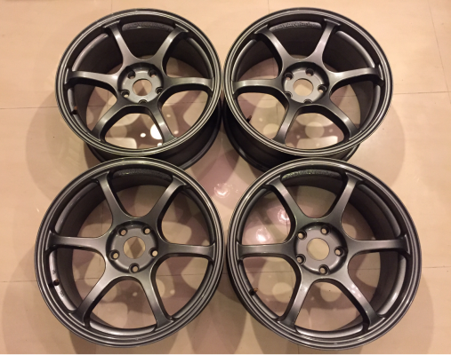 ล้อ ADVAN RG II ขอบ18 สภาพสวย ไม่มีซ่อม ราคาไม่แพง