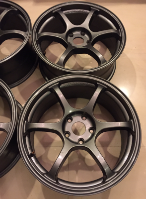 ล้อ ADVAN RG II ขอบ18 สภาพสวย ไม่มีซ่อม ราคาไม่แพง