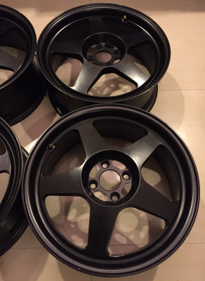 ล้อ EVO ขอบ17 สีดำด้าน สภาพสวย ไม่มีซ่อม ราคาไม่แพง