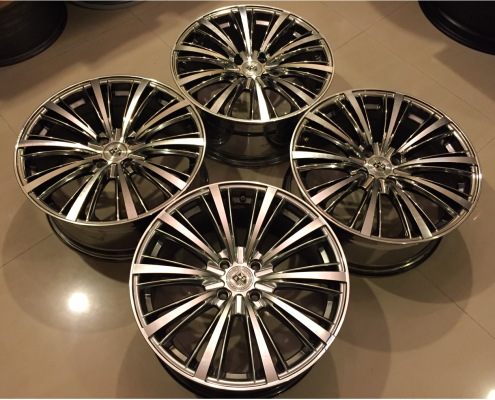 ล้อใหม่ลาย W-Work ขอบ17 มีให้เลือก3สี ราคาเร้าใจ