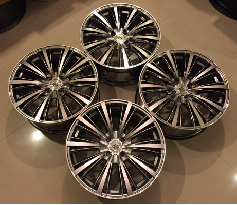 ล้อใหม่ลาย W-Work ขอบ17 มีให้เลือก3สี ราคาเร้าใจ