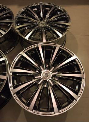 ล้อใหม่ลาย W-Work ขอบ17 มีให้เลือก3สี ราคาเร้าใจ