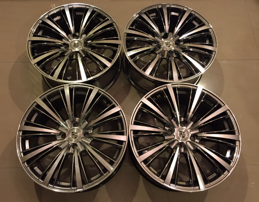 ล้อใหม่ลาย W-Work ขอบ17 มีให้เลือก3สี ราคาเร้าใจ