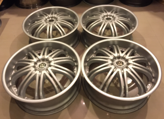 ล้อแนว USA ขอบ20 สภาพสวย ไม่มีซ่อม ราคาไม่แพง