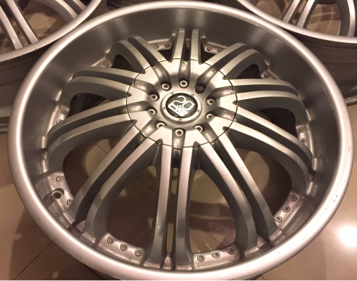 ล้อแนว USA ขอบ20 สภาพสวย ไม่มีซ่อม ราคาไม่แพง