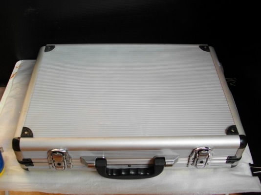 ขายกระเป๋าอลูมิเนียมใส่เครื่องใส่ของใช้ได้