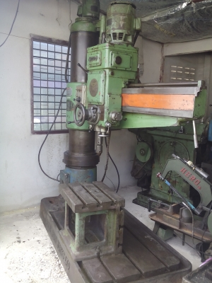 ขายเจาะเรเดียล