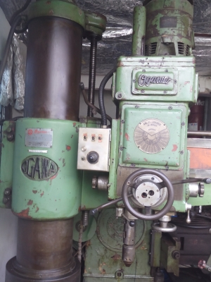 ขายเจาะเรเดียล