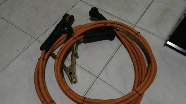 ตู้เชื่อมระบบอินเวอร์เตอร์ ราคาเบาๆครับ ตู้เชื่อมระบบอินเวอร์เตอร์ ราคาเบาๆครับ