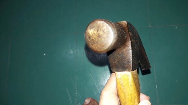 ขายค้อนตราระฆ้ง27mm.Made in Germany.เก่าเก็บ