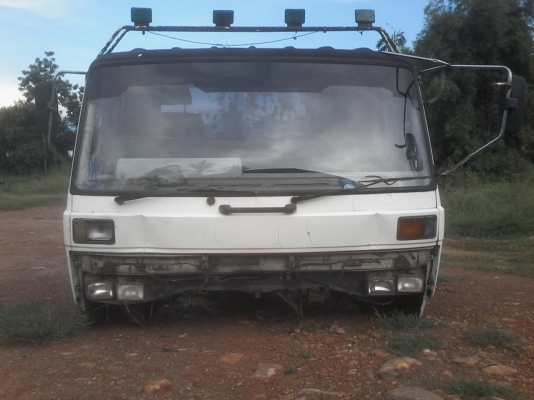 หัวรถบรรทุก นิสสัน UD